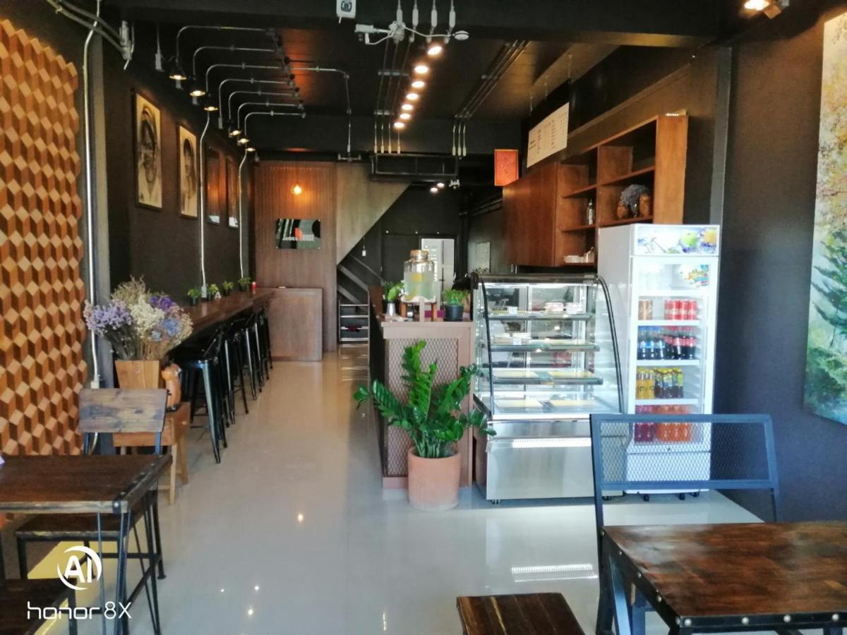 Jaidee Cafe & Hostel Chiangrai Ban Fang Min Exterior foto