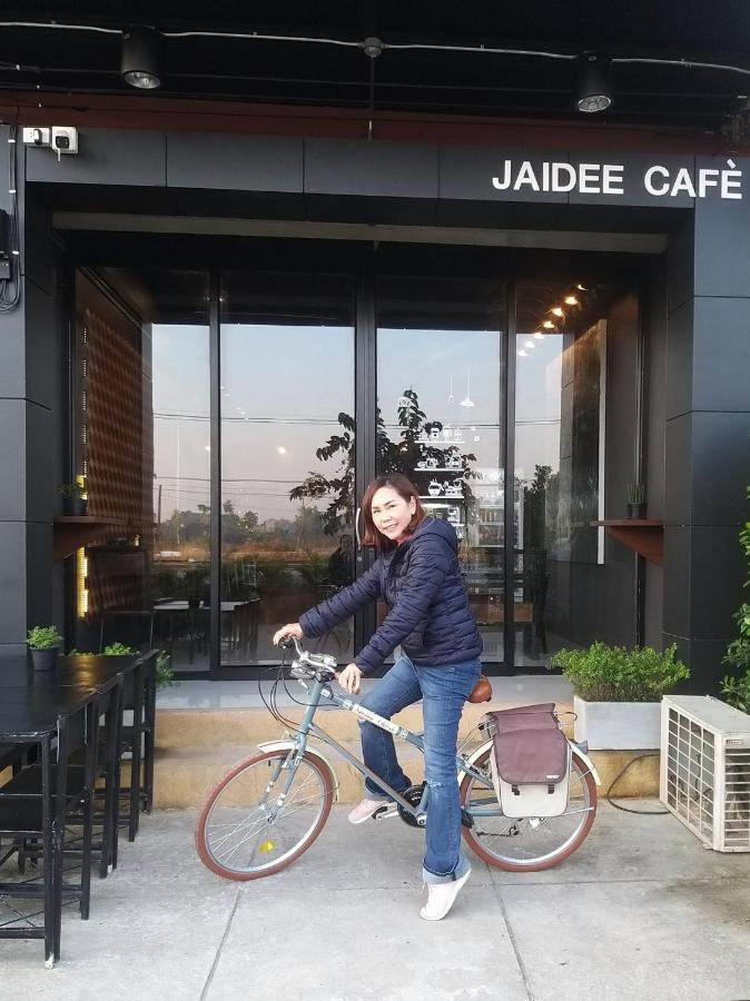 Jaidee Cafe & Hostel Chiangrai Ban Fang Min Exterior foto